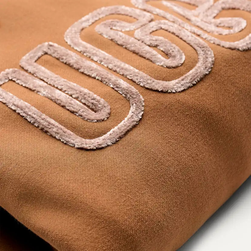 Femme UGG Logo pull à col rond - CHESTNUT