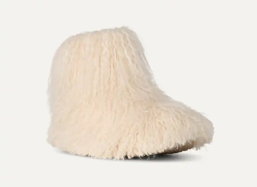 Femme Classic Short Fluff Momma Boot - CREAM