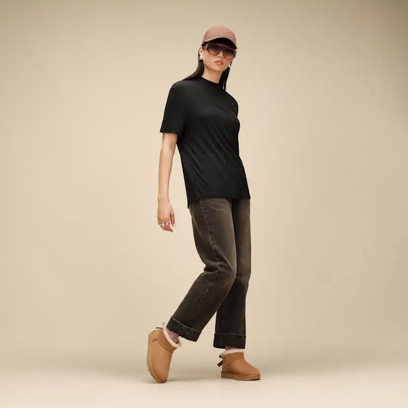 Femme Amarys Relaxed Rib Tee - BLACK