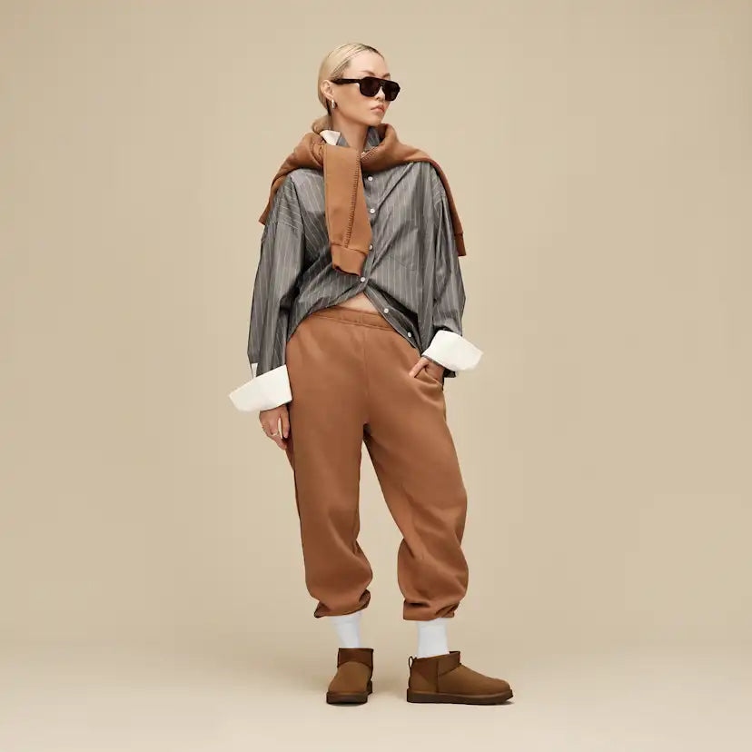 Femme Botte Classic Ultra Mini en nubuck - DARK CHESTNUT