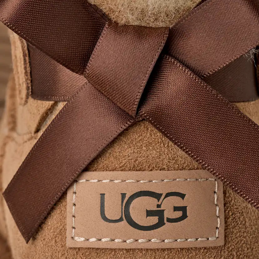 Femme Botte Ultra Mini Bailey Bow - CHESTNUT