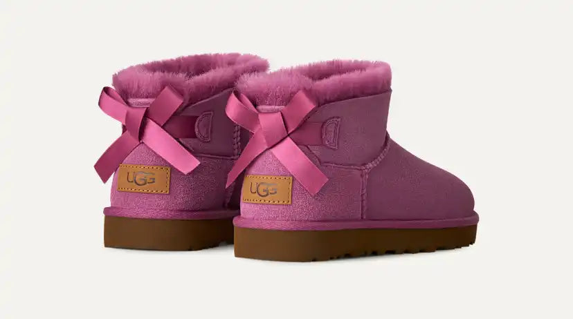 Femme Botte Ultra Mini Bailey Bow - DARK WINTERBERRY