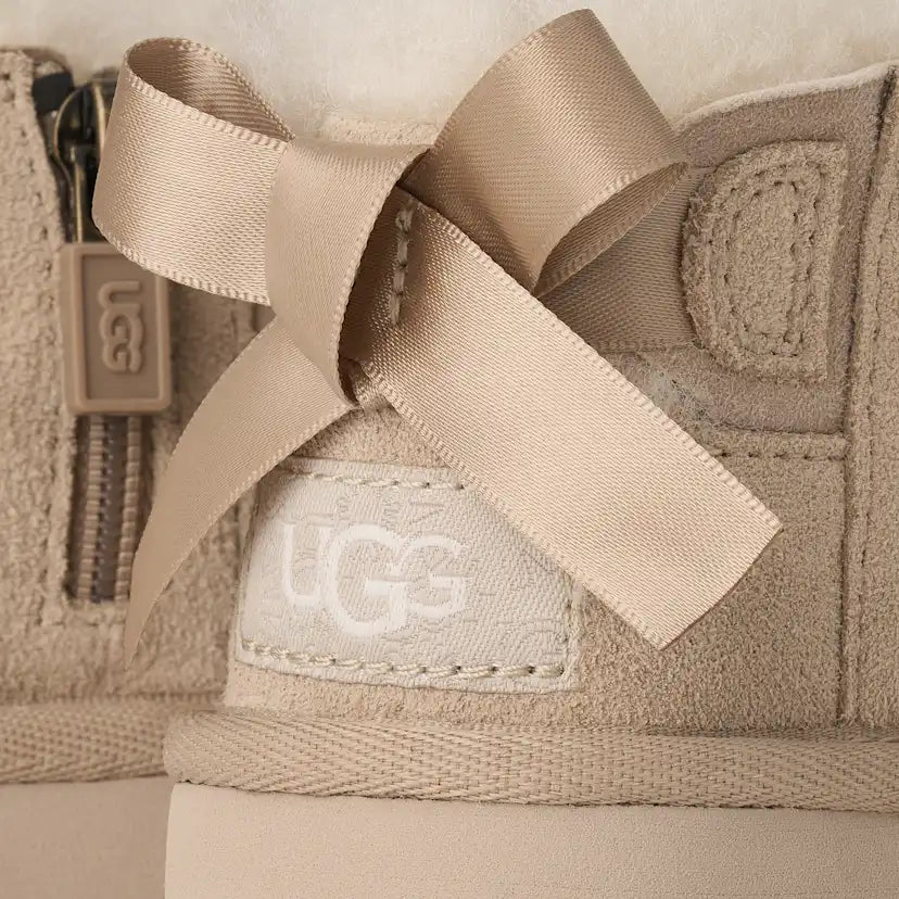 Tout Petit Botte Ultra Mini Bailey Bow - SAND
